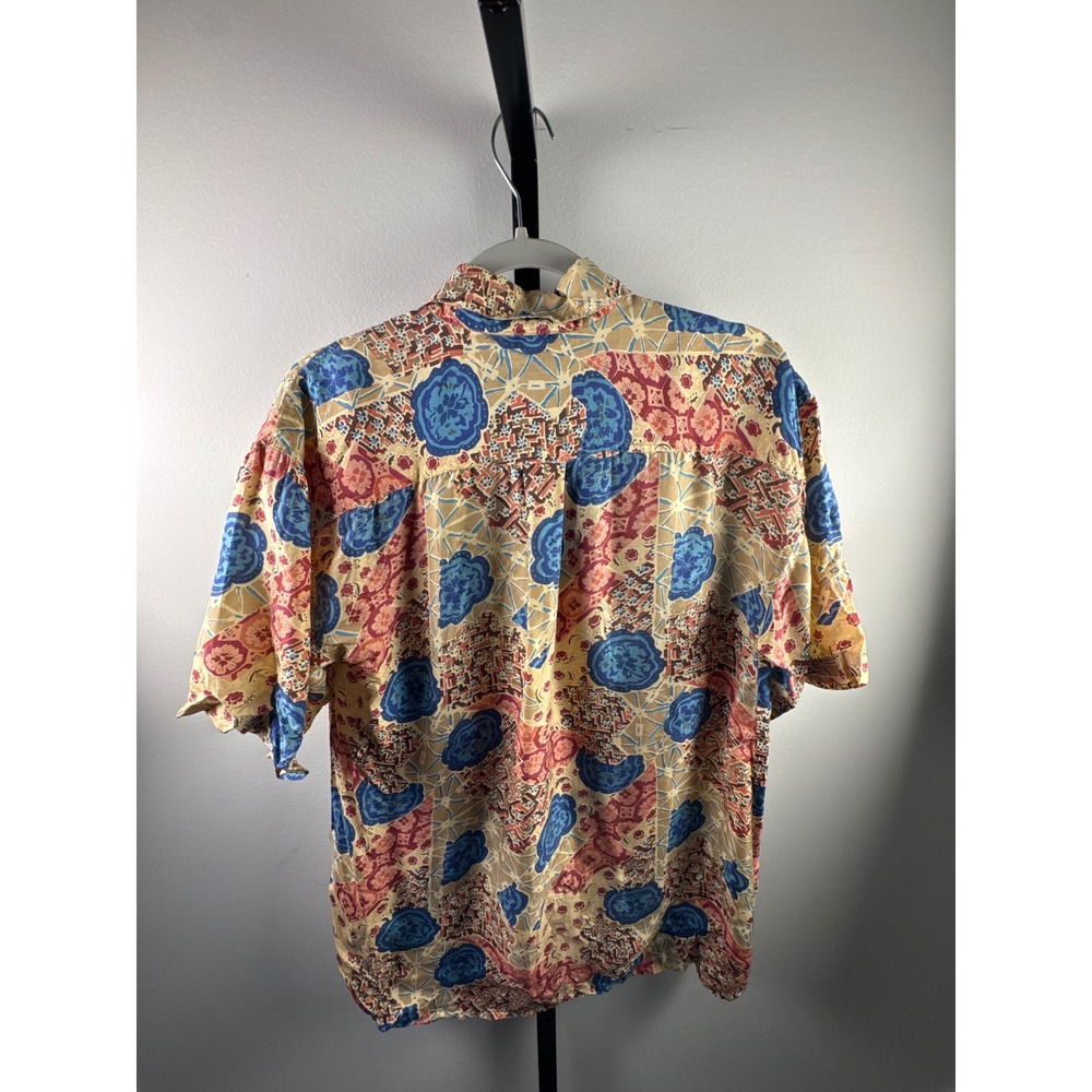 Stunt Collections Vintage 100% Silk Short Sleeve Button Down Shirt Floral Tan M - Picture 6 of 6